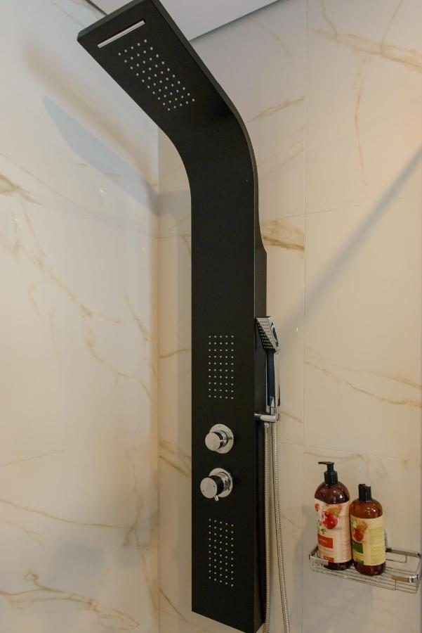 Casa D' Irene Near Airport, 200 Mtrs From The Beach, Artemis Center Exterior foto