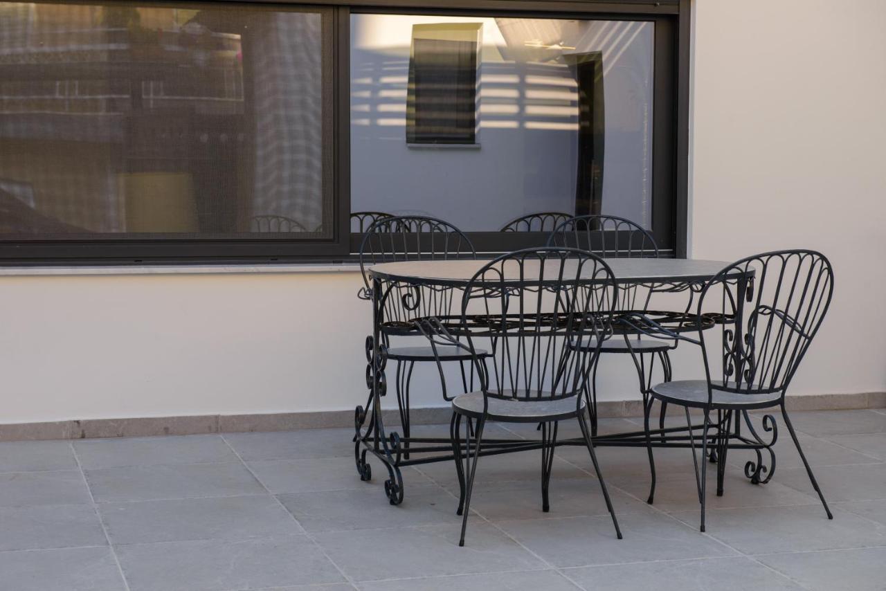 Casa D' Irene Near Airport, 200 Mtrs From The Beach, Artemis Center Exterior foto